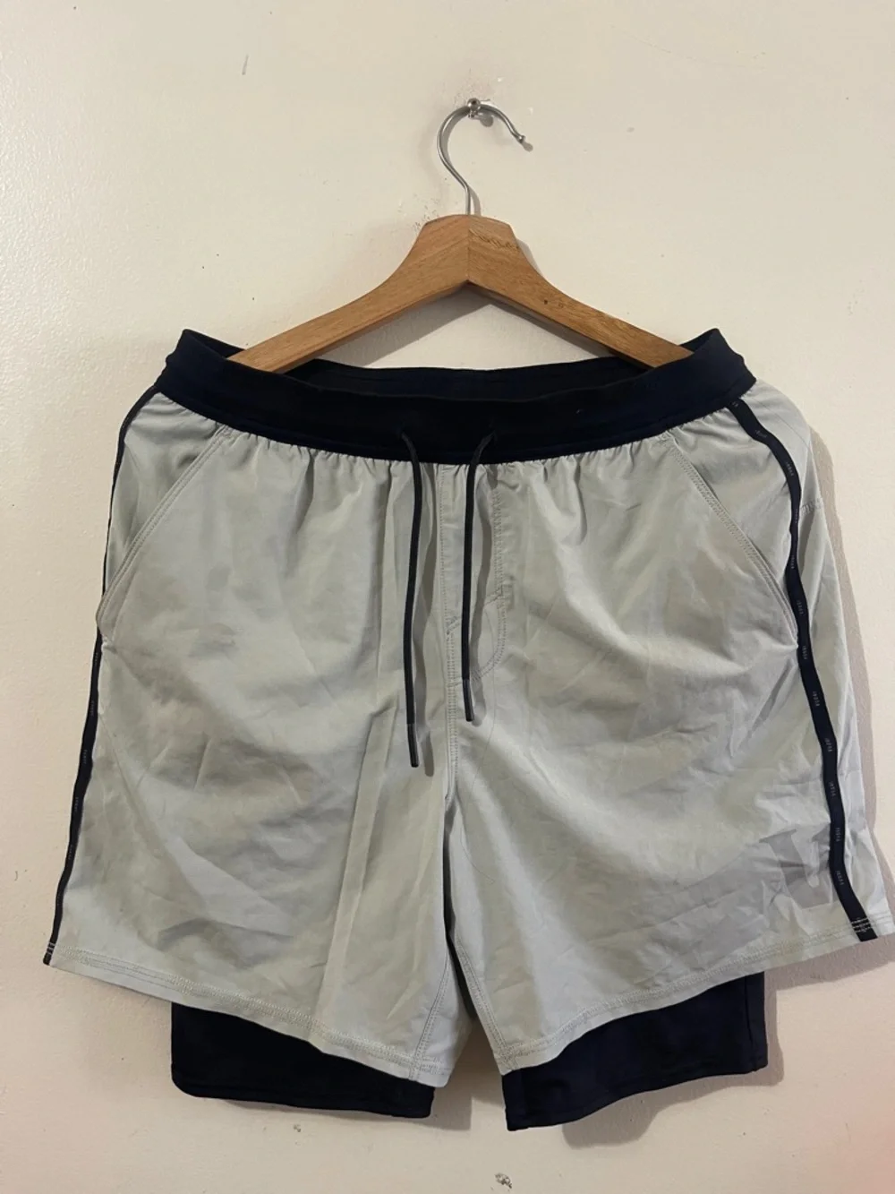Vuori Two-Layer Hybrid Shorts in Light Gray and Black